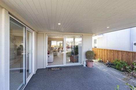 Photo of property in 84 Pegasus Boulevard, Pegasus, 7612