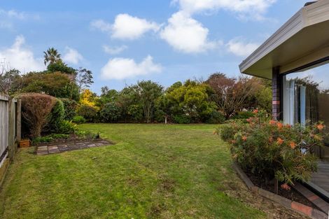 Photo of property in 22 Pinewood Grove, Paraparaumu Beach, Paraparaumu, 5032