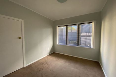 Photo of property in 15 Sandspit Road, Cockle Bay, Auckland, 2014