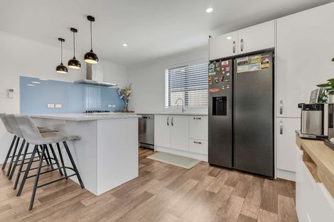 Photo of property in 2/62 Cabourne Drive, Glenview, Hamilton, 3206