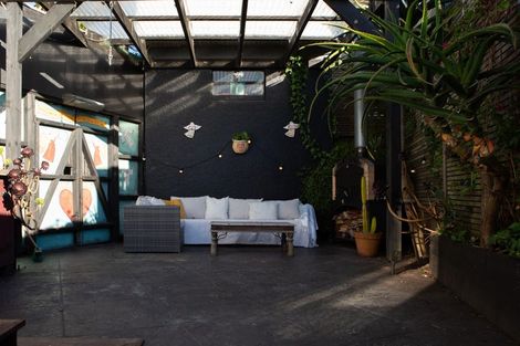 Photo of property in 16 Wentworth Street, Mornington, Wellington, 6021