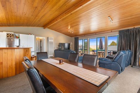 Photo of property in 11 Thelma Place, Lynmore, Rotorua, 3010