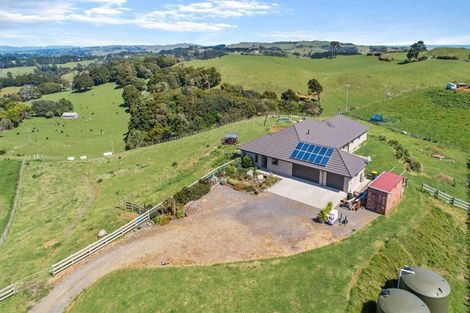 Photo of property in 301 Boiler Gully Road, Manukau Heads, Waiuku, 2684