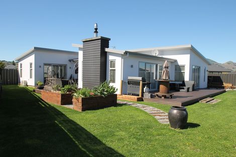 Photo of property in 16 Silver Springs Boulevard, Mosgiel, 9024