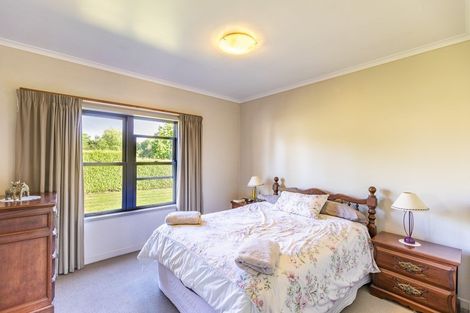 Photo of property in 5 Johnson Street, Waipawa, 4210