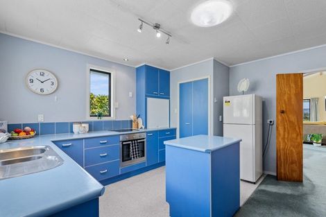 Photo of property in 11 Cypress Gardens Place, Onerahi, Whangarei, 0110