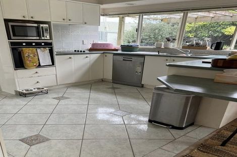 Photo of property in 41 Corta Bella Place, Golflands, Auckland, 2013