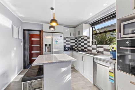 Photo of property in 43 Margaret Road, Papatoetoe, Auckland, 2025