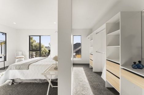 Photo of property in 125 Ridge Road, Howick, Auckland, 2014