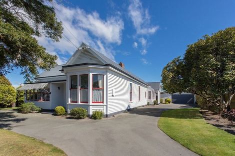 Photo of property in 127 Watford Street, Strowan, Christchurch, 8052