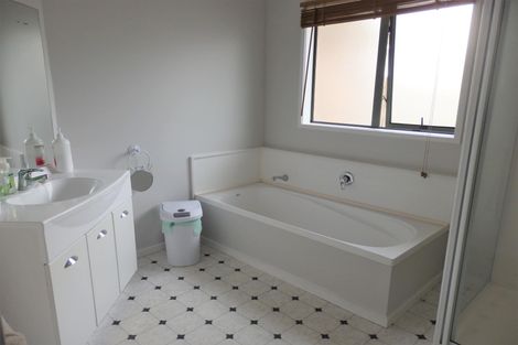 Photo of property in 5 Elizabeth Street, Cambridge, 3434