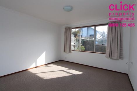 Photo of property in 84a Hargest Crescent, Saint Clair, Dunedin, 9012