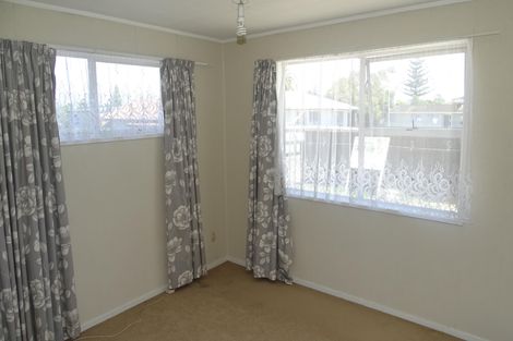 Photo of property in 9 Arnwood Street, Manurewa, Auckland, 2102