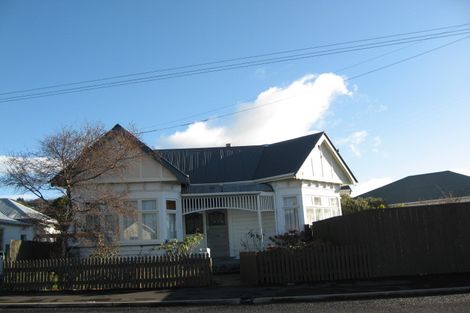 Photo of property in 72 Hargest Crescent, Saint Clair, Dunedin, 9012
