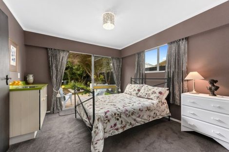 Photo of property in 24 Kurth Crescent, Silverstream, Upper Hutt, 5019