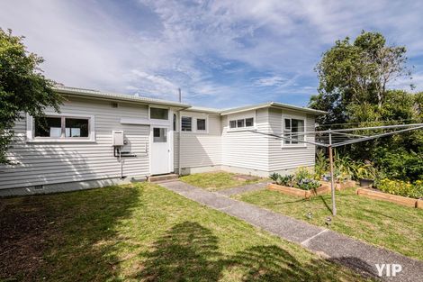 Photo of property in 23 Makara Road, Karori, Wellington, 6012