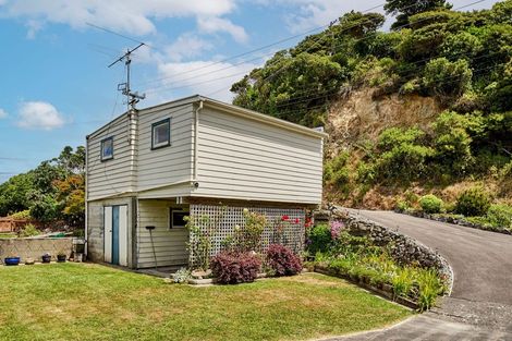 Photo of property in 58 Airlie Road, Plimmerton, Porirua, 5026