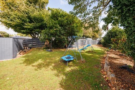 Photo of property in 3a Pukatea Place, Milson, Palmerston North, 4414