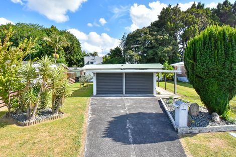 Photo of property in 1 Arthur Place, Opaheke, Papakura, 2113