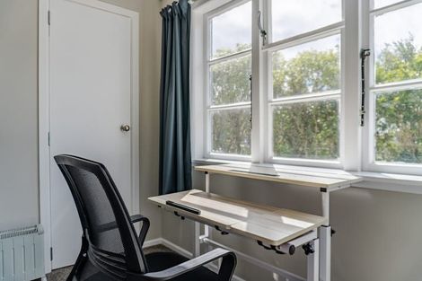 Photo of property in 94 Nicholson Road, Khandallah, Wellington, 6035