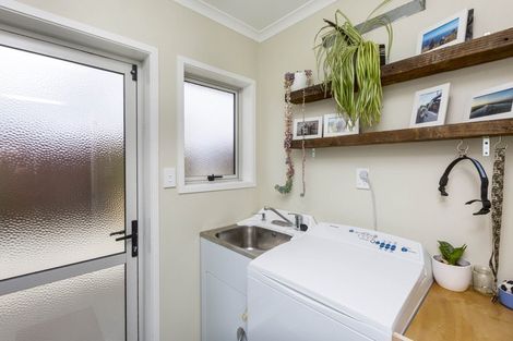 Photo of property in 62 Sunstone Crescent, Brown Owl, Upper Hutt, 5018