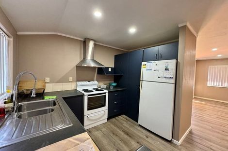 Photo of property in 6 Amarillo Place, Manurewa, Auckland, 2105