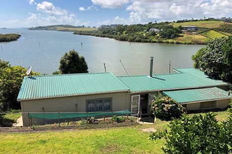 Photo of property in 86 Riverview Road, Kerikeri, 0230