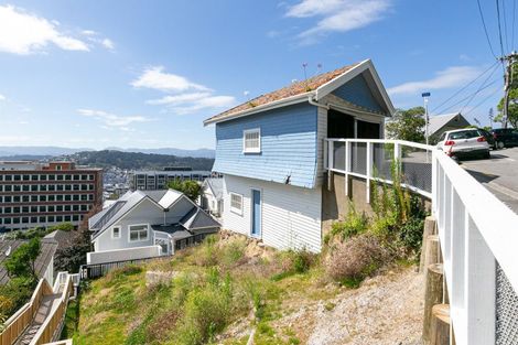 Photo of property in 19 Central Terrace, Alicetown, Lower Hutt, 5010