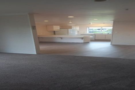 Photo of property in 10 Clare Street, Cambridge, 3434