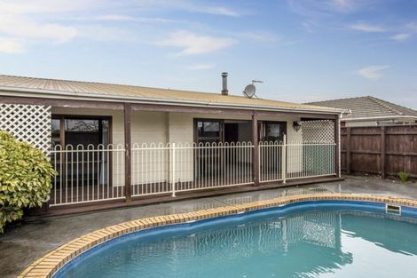 Photo of property in 122 Burwood Road, Burwood, Christchurch, 8083