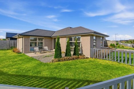 Photo of property in 54 Lucca Crescent, Rolleston, 7615