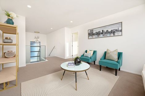 Photo of property in 32 Mcwhirters Farm Lane, Massey, Auckland, 0614