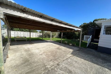 Photo of property in 2/142 Birkdale Road, Birkdale, Auckland, 0626