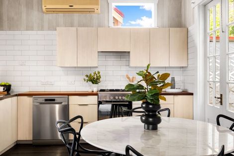 Photo of property in 34 Battery Road, Ahuriri, Napier, 4110