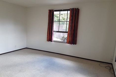 Photo of property in 48 Bellingham Place, Avonhead, Christchurch, 8042