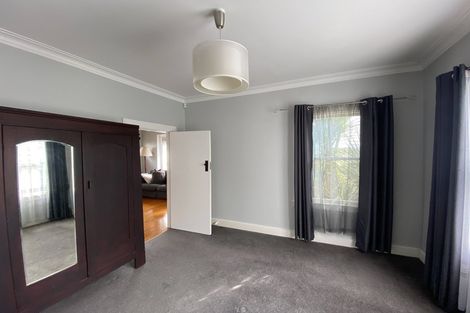 Photo of property in 140 Titirangi Road, New Lynn, Auckland, 0600