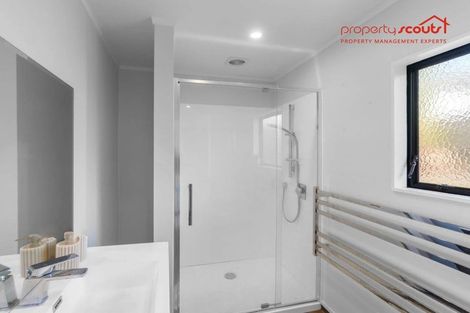 Photo of property in 59 Reynella Drive, Massey, Auckland, 0614