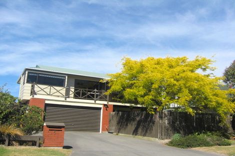 Photo of property in 5 Yellowstone Crescent, Burwood, Christchurch, 8083