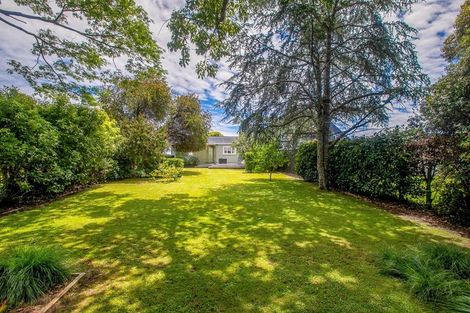 Photo of property in 11 Pasadena Avenue, Point Chevalier, Auckland, 1022