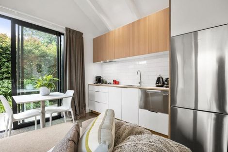 Photo of property in 26 Norwood Road, Bayswater, Auckland, 0622