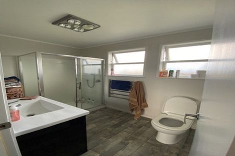 Photo of property in 143a Rowandale Avenue, Manurewa, Auckland, 2102