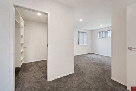 Photo of property in 9 Tapuwae Way, Mangere Bridge, Auckland, 2022