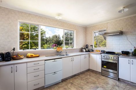 Photo of property in 129 Raleigh Street, Brixton, Waitara, 4382