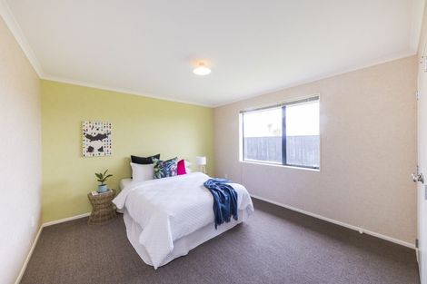 Photo of property in 40 Brooklyn Heights Drive, Kelvin Grove, Palmerston North, 4414