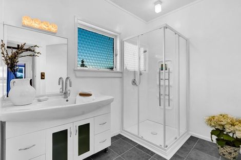 Photo of property in 68 Collins Street, Hawera, 4610