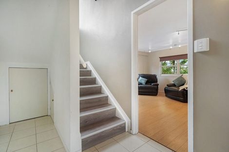 Photo of property in 34 Danbury Drive, Torbay, Auckland, 0630