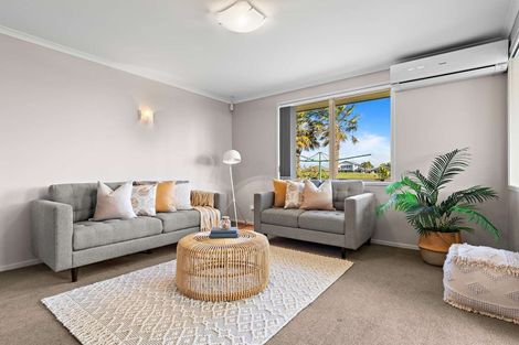 Photo of property in 31 Sarah Place, Papamoa Beach, Papamoa, 3118