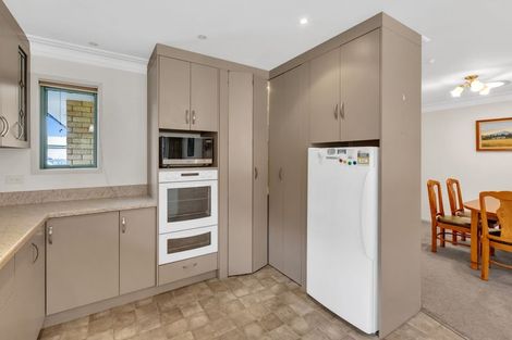 Photo of property in 16 Maria Street, Lumsden, 9730