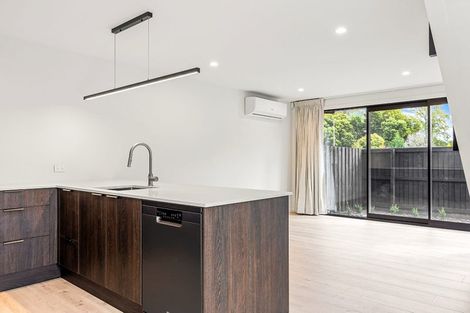 Photo of property in 9/200 Main Road North, Redwood, 8051