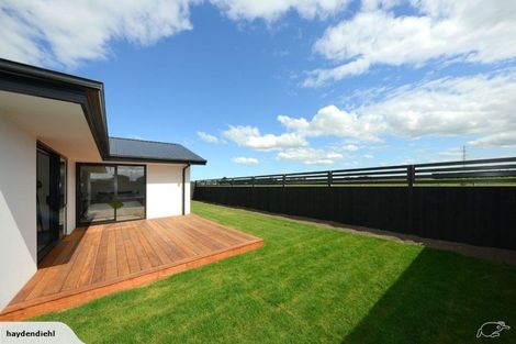 Photo of property in 55 Westpark Boulevard, Rangiora, 7400